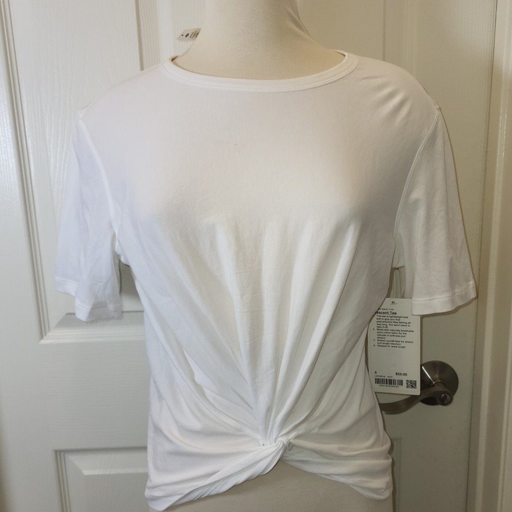 Lululemon Women's Crescent Tee White Pima Cotton Blend Size 8 MSRP $68